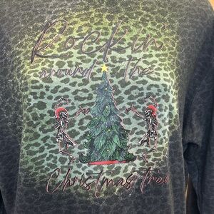 L.A.T Skeletons Rockin’ Around the‎ Christmas Tree Hooded Sweatshirt Black XL